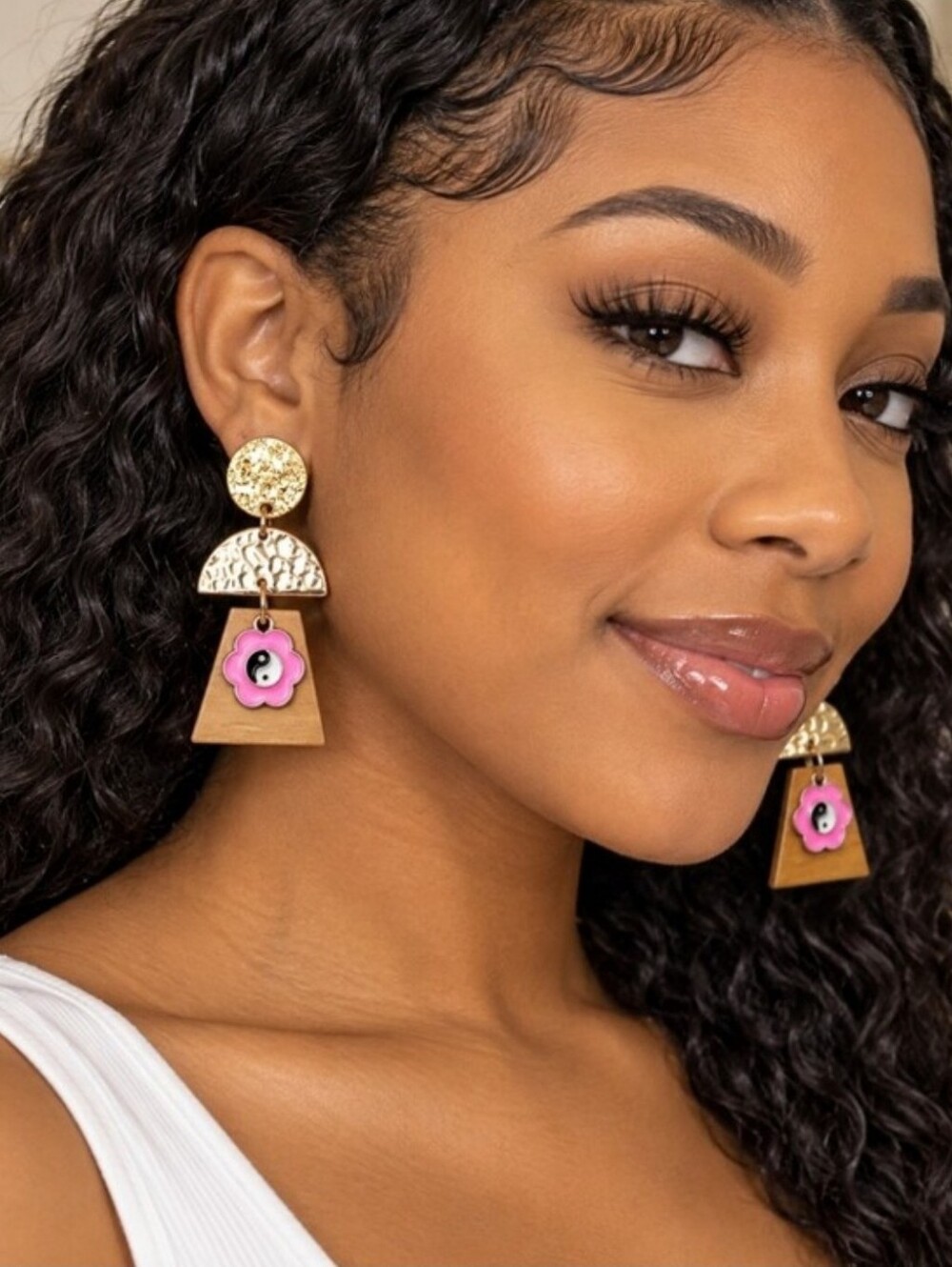 Source Unknown Gold-Tone Drop Earrings with Pink Flower